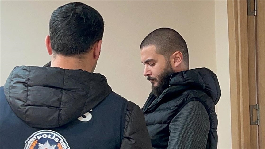 Arnavutluk’ta yakalanarak Türkiye’ye götürülen Thodex’in kurucusu Özer’e resmi belgede sahtecilikten dava