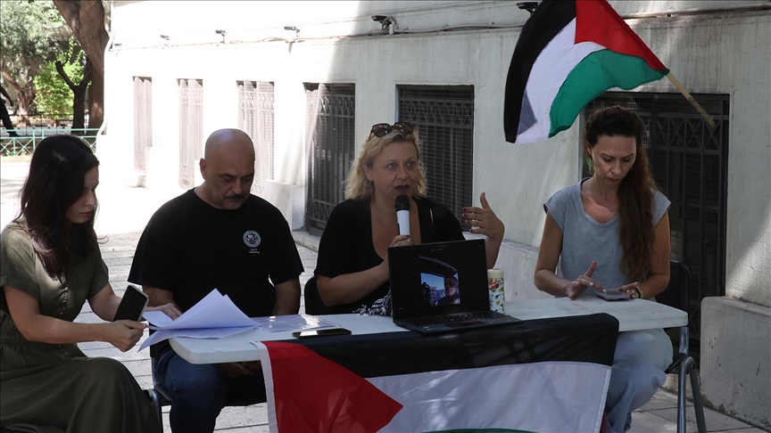 Atina’da Küresel Sumud Filosu’na yapılan saldırıya ilişkin basın toplantısı düzenlendi