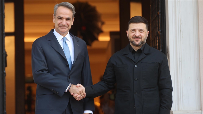 Ukrayna Devlet Başkanı Zelenskiy, Yunanistan’ın başkenti Atina’da temaslarda bulundu