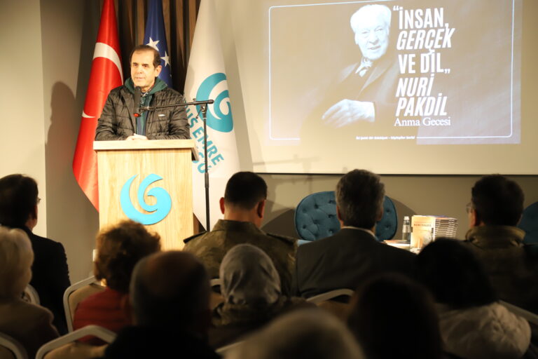 Prizren’de Nuri Pakdil’e vefa gecesi düzenlendi