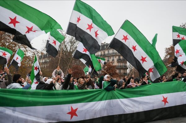 BM: Suriyeliler, bir yıl öncesine kıyasla önemli ilerleme kaydetti ancak ciddi engeller sürüyor