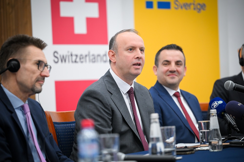 Meclis Başkanı Gashi: “Siyasetin umut değil, yolsuzlukla anılması toplumsal bir yaradır”