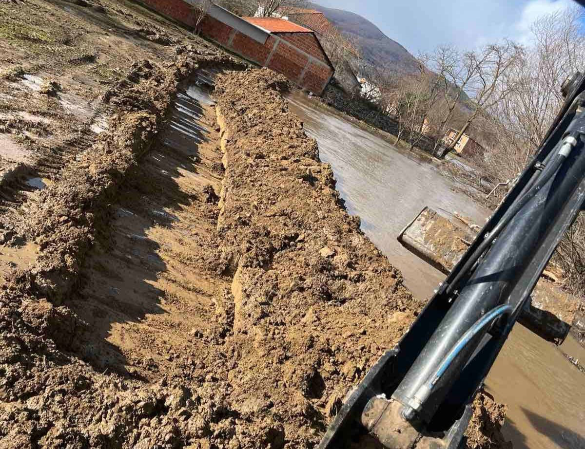 Kırçova’da sel felaketi nedeniyle 110 kişi tahliye edildi