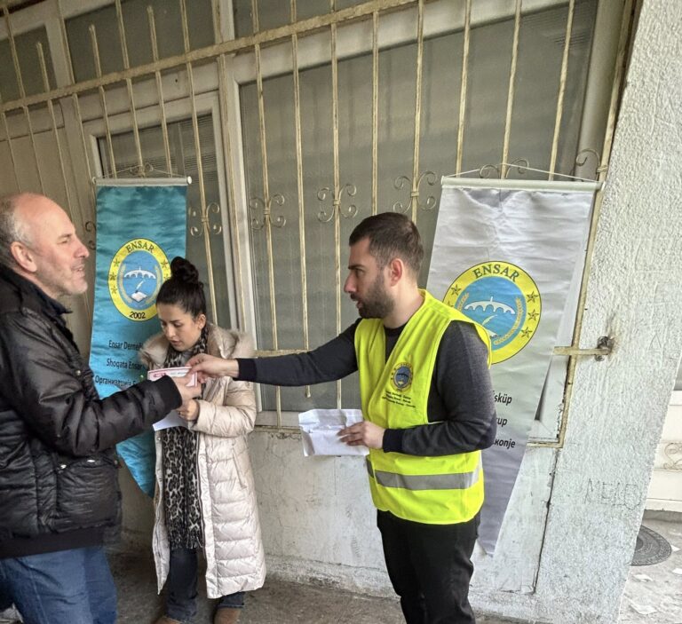 Ensar Derneği’nden 200 Aileye Gıda Yardımı