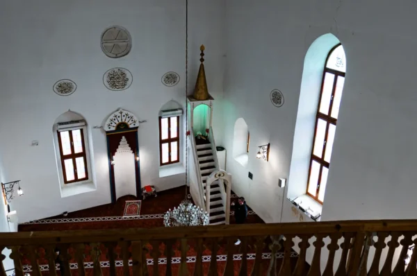 Bihać’taki Fethija Camii: Gotik ve Osmanlı Mimarisiyle Tarihi Bir Sentez