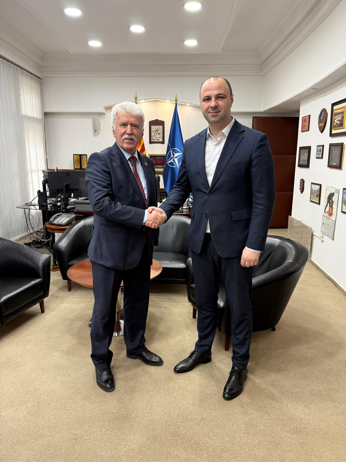 TMBH Genel Başkanı Saraç, Savunma Bakanı Misaylovski ile görüştü