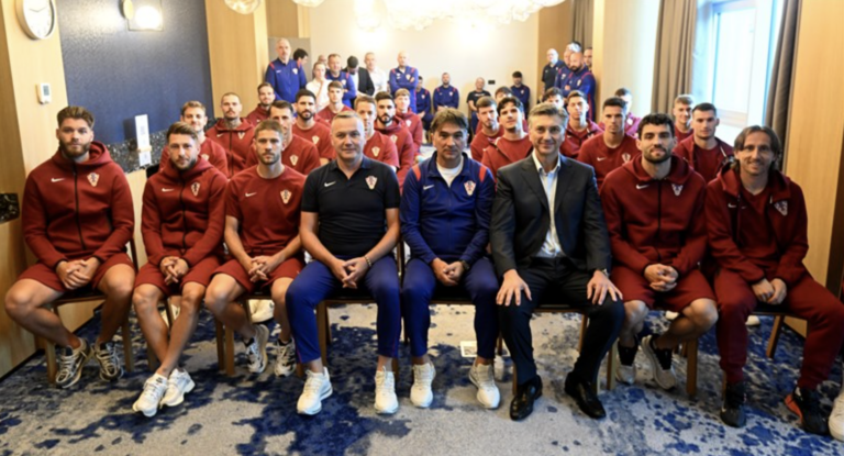 Plenković’ten Hırvatistan Milli Takımı’na Dünya Kupası önces
