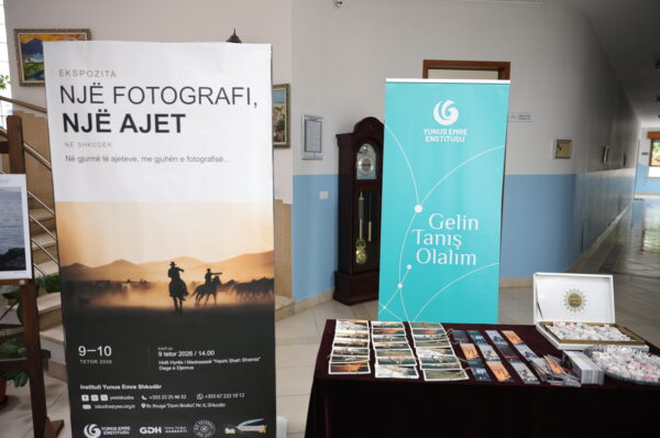 Arnavutluk’ta Kur’an ayetlerinden ilham alan fotoğraf sergisi